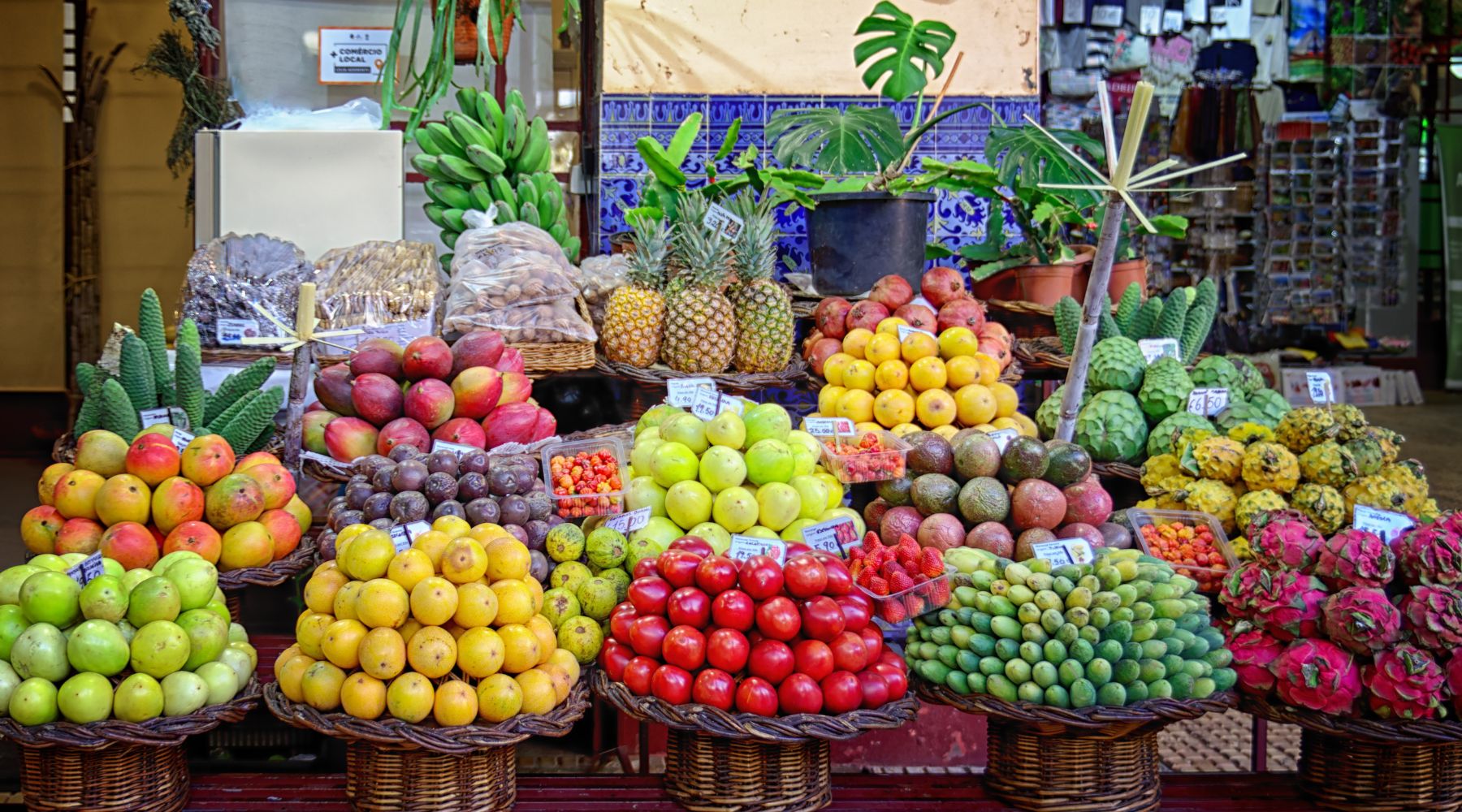 Chocolate Pairings that Grow Together - Fruit from Origin