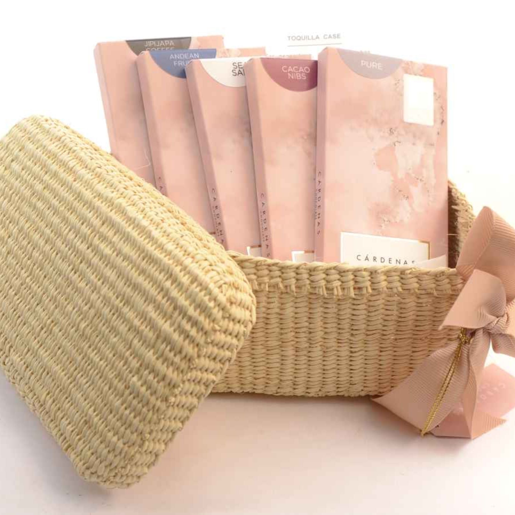 Cárdenas Chocolate Limited Edition Toquilla Case with 5 Bars